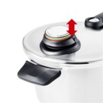 622-412-12-070/0 Vitavit® Premium SET OLLAS A PRESIÓN 22CM – 6,5L + 2,5L CESTILLO + TRÍPODE | FISSLER - Imagen 12
